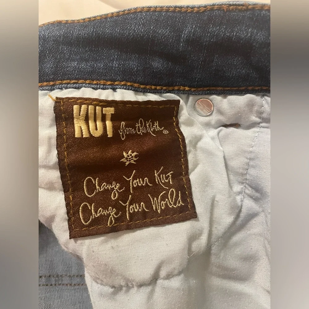 Kut from the Kloth size 10 blue high rise Asher Straight Leg cuffed jeans - Picture 5 of 7